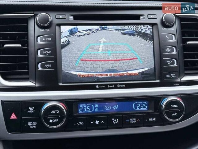 Сірий Тойота Хайлендер, об'ємом двигуна 3.5 л та пробігом 149 тис. км за 32999 $, фото 17 на Automoto.ua