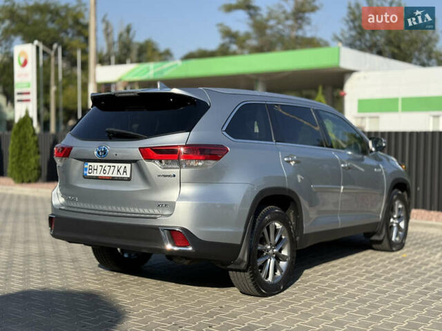 Серый Тойота Хайлендер, объемом двигателя 3.5 л и пробегом 110 тыс. км за 34500 $, фото 21 на Automoto.ua