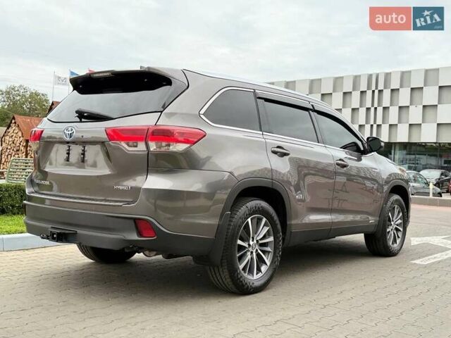 Сірий Тойота Хайлендер, об'ємом двигуна 3.5 л та пробігом 149 тис. км за 32999 $, фото 15 на Automoto.ua