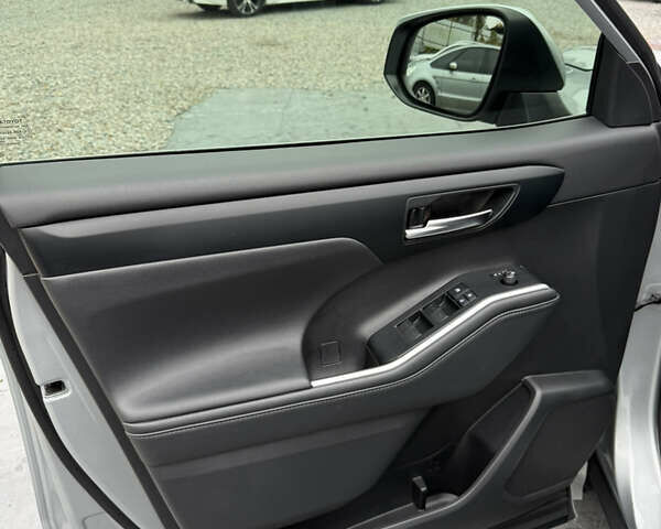 Сірий Тойота Хайлендер, об'ємом двигуна 3.46 л та пробігом 91 тис. км за 37990 $, фото 23 на Automoto.ua