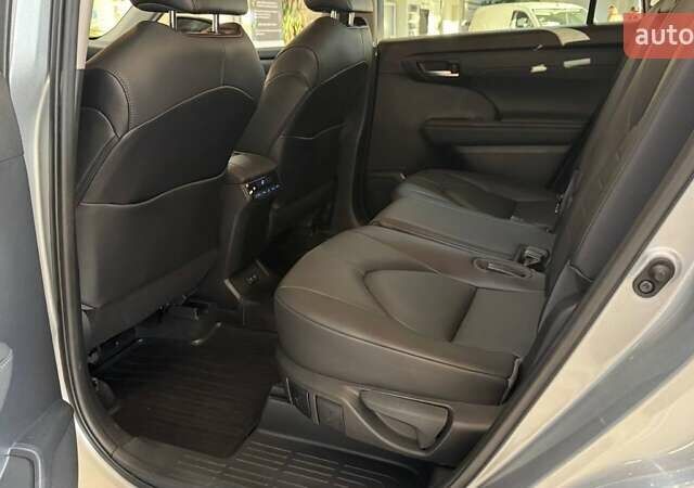 Серый Тойота Хайлендер, объемом двигателя 3.46 л и пробегом 90 тыс. км за 34199 $, фото 11 на Automoto.ua