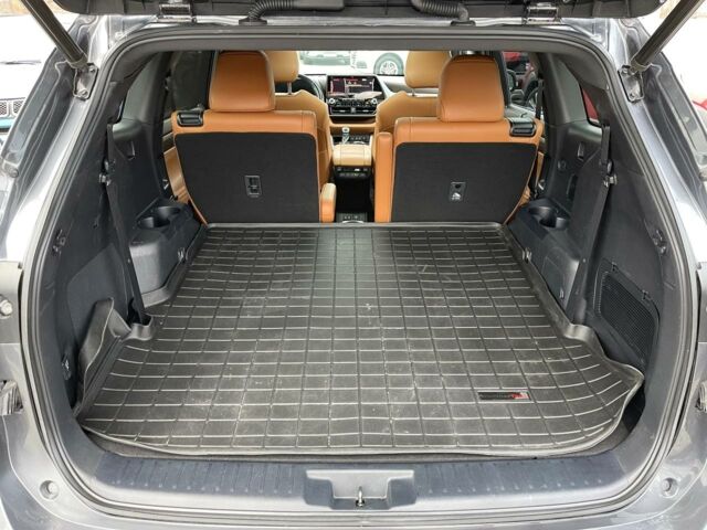 Серый Тойота Хайлендер, объемом двигателя 2.5 л и пробегом 149 тыс. км за 36400 $, фото 23 на Automoto.ua