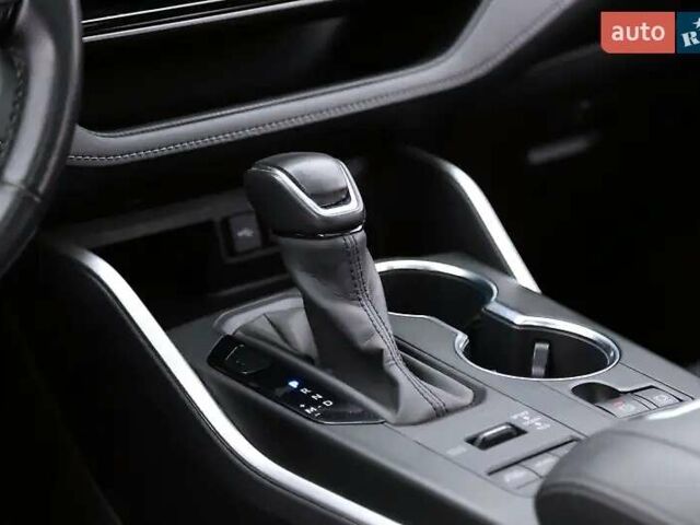 Серый Тойота Хайлендер, объемом двигателя 3.5 л и пробегом 106 тыс. км за 33500 $, фото 19 на Automoto.ua