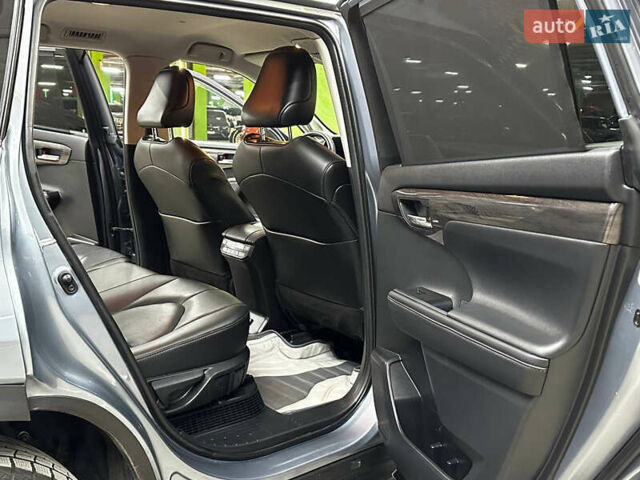 Сірий Тойота Хайлендер, об'ємом двигуна 2.5 л та пробігом 126 тис. км за 39500 $, фото 20 на Automoto.ua