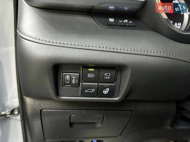 Сірий Тойота Хайлендер, об'ємом двигуна 2.5 л та пробігом 126 тис. км за 39500 $, фото 33 на Automoto.ua