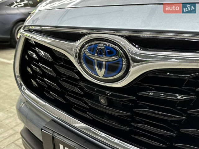 Сірий Тойота Хайлендер, об'ємом двигуна 2.5 л та пробігом 126 тис. км за 39500 $, фото 40 на Automoto.ua