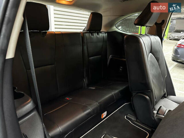 Сірий Тойота Хайлендер, об'ємом двигуна 2.5 л та пробігом 126 тис. км за 39500 $, фото 23 на Automoto.ua