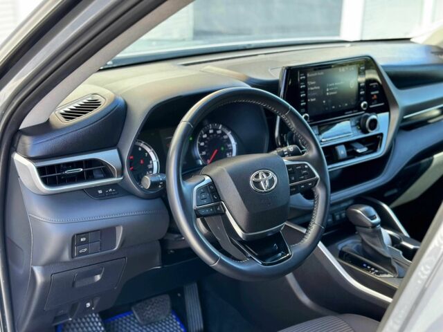 Серый Тойота Хайлендер, объемом двигателя 3.46 л и пробегом 25 тыс. км за 32999 $, фото 10 на Automoto.ua