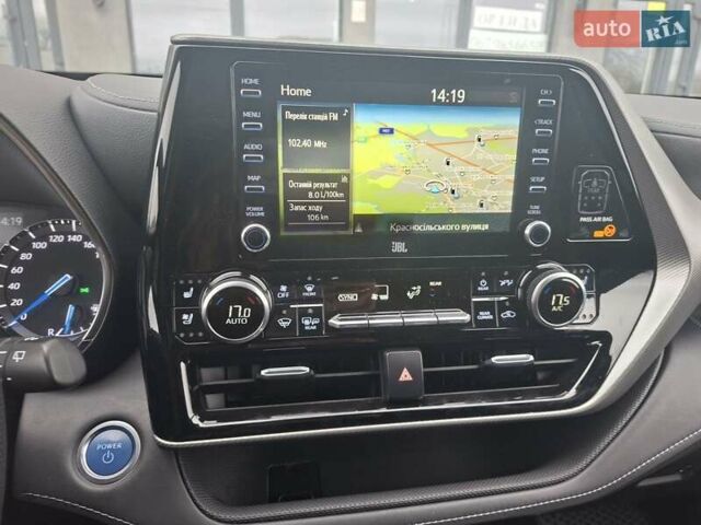 Сірий Тойота Хайлендер, об'ємом двигуна 2.49 л та пробігом 96 тис. км за 41500 $, фото 6 на Automoto.ua