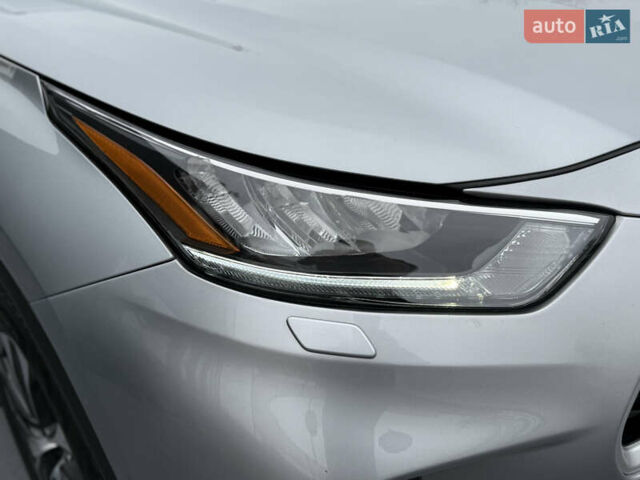 Сірий Тойота Хайлендер, об'ємом двигуна 3.46 л та пробігом 91 тис. км за 37990 $, фото 11 на Automoto.ua