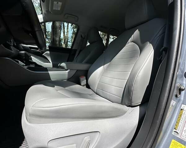 Сірий Тойота Хайлендер, об'ємом двигуна 3.46 л та пробігом 69 тис. км за 32500 $, фото 34 на Automoto.ua