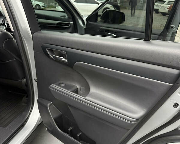 Сірий Тойота Хайлендер, об'ємом двигуна 3.46 л та пробігом 91 тис. км за 37990 $, фото 25 на Automoto.ua