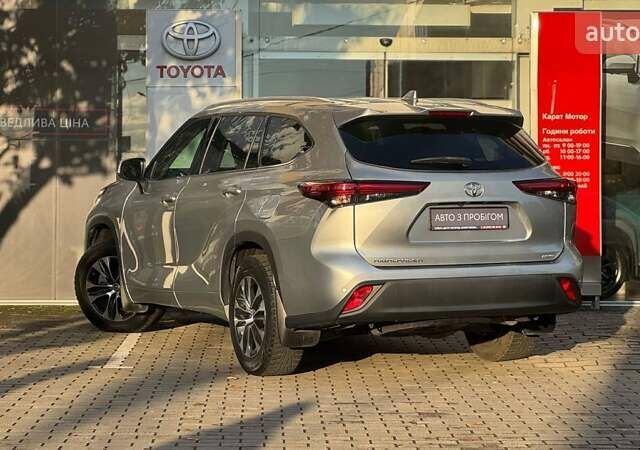 Серый Тойота Хайлендер, объемом двигателя 3.46 л и пробегом 90 тыс. км за 34199 $, фото 1 на Automoto.ua