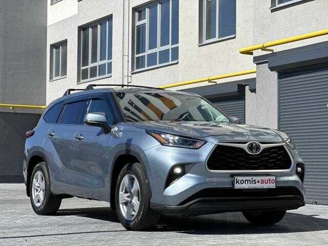 Серый Тойота Хайлендер, объемом двигателя 3.46 л и пробегом 25 тыс. км за 32999 $, фото 3 на Automoto.ua