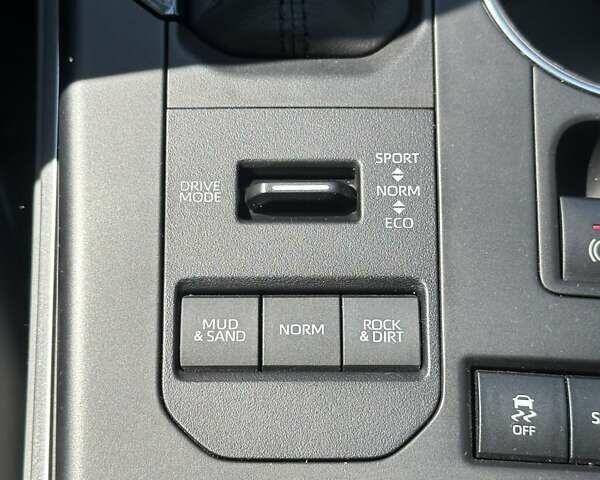 Серый Тойота Хайлендер, объемом двигателя 3.46 л и пробегом 69 тыс. км за 33900 $, фото 33 на Automoto.ua