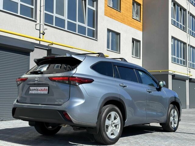 Серый Тойота Хайлендер, объемом двигателя 3.46 л и пробегом 25 тыс. км за 32999 $, фото 4 на Automoto.ua