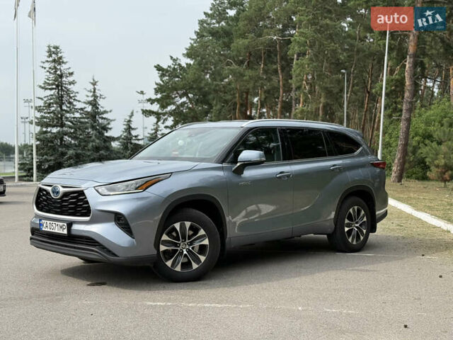 Тойота Хайлендер 2021 в Киеве на Automoto.ua Серый Тойота Хайлендер, объемом двигателя 2.49 л и пробегом 155 тыс. км за 39900 $, фото 48 на Automoto.ua