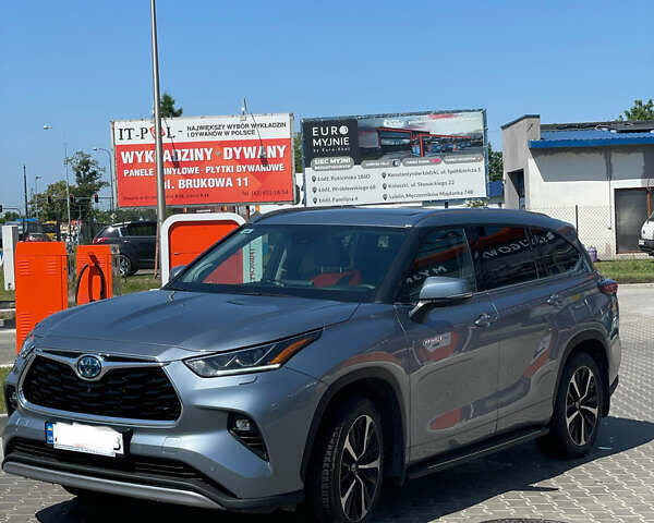 Сірий Тойота Хайлендер, об'ємом двигуна 2.49 л та пробігом 70 тис. км за 58000 $, фото 1 на Automoto.ua