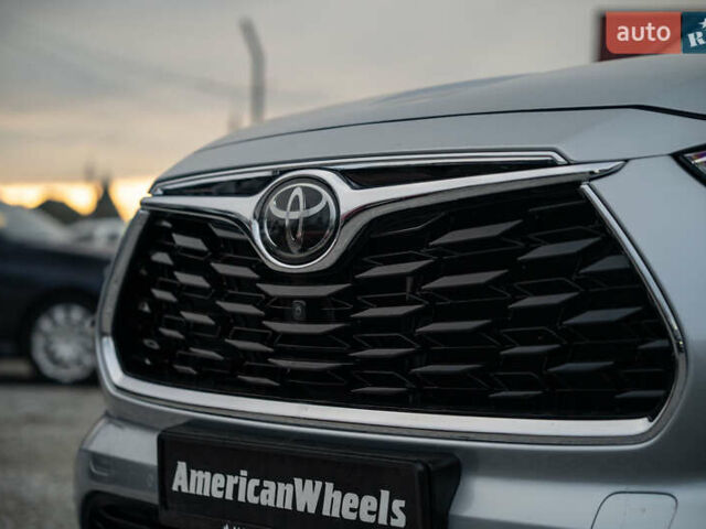 Сірий Тойота Хайлендер, об'ємом двигуна 3.46 л та пробігом 26 тис. км за 43900 $, фото 14 на Automoto.ua