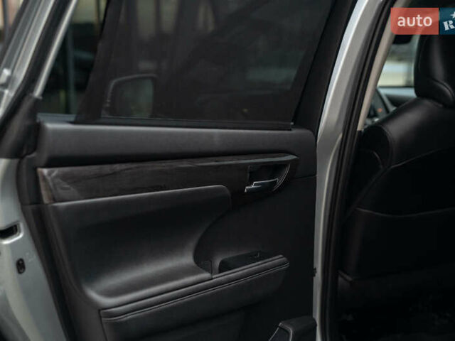 Сірий Тойота Хайлендер, об'ємом двигуна 3.46 л та пробігом 26 тис. км за 43900 $, фото 42 на Automoto.ua