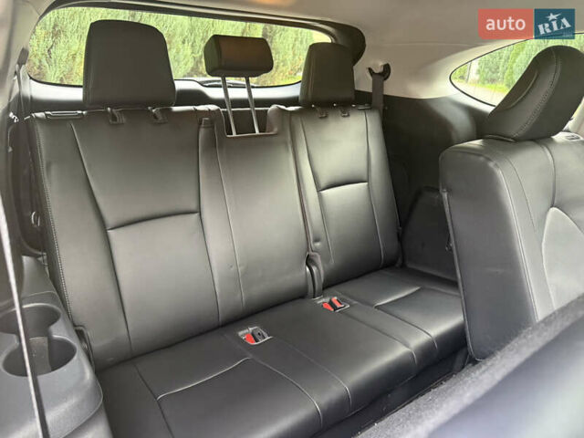 Сірий Тойота Хайлендер, об'ємом двигуна 3.46 л та пробігом 23 тис. км за 40789 $, фото 45 на Automoto.ua