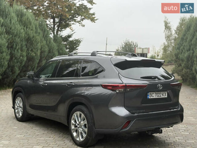 Сірий Тойота Хайлендер, об'ємом двигуна 3.46 л та пробігом 23 тис. км за 40789 $, фото 5 на Automoto.ua