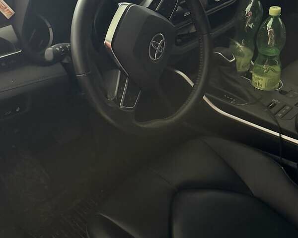 Тойота Хайлендер 2021 в Киеве на Automoto.ua Серый Тойота Хайлендер, объемом двигателя 3.46 л и пробегом 47 тыс. км за 30000 $, фото 8 на Automoto.ua