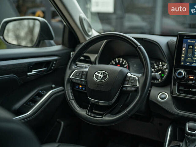 Сірий Тойота Хайлендер, об'ємом двигуна 3.46 л та пробігом 26 тис. км за 43900 $, фото 26 на Automoto.ua