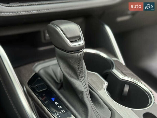 Сірий Тойота Хайлендер, об'ємом двигуна 3.46 л та пробігом 23 тис. км за 40789 $, фото 26 на Automoto.ua
