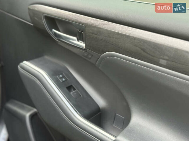 Сірий Тойота Хайлендер, об'ємом двигуна 3.46 л та пробігом 23 тис. км за 40789 $, фото 50 на Automoto.ua