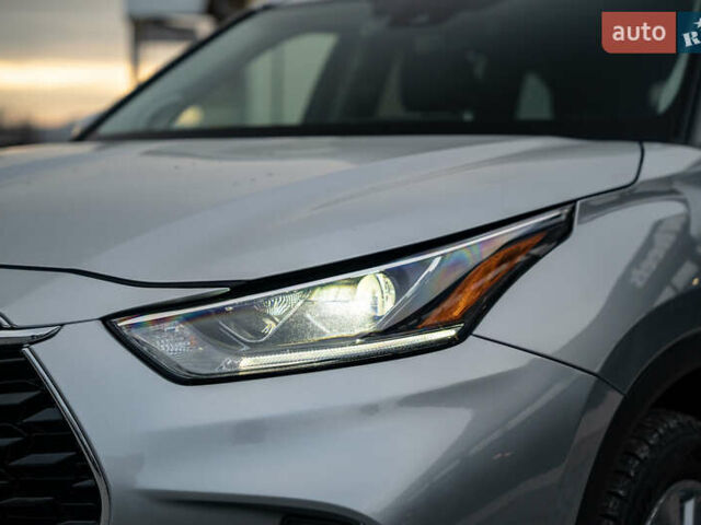 Сірий Тойота Хайлендер, об'ємом двигуна 3.46 л та пробігом 26 тис. км за 43900 $, фото 15 на Automoto.ua