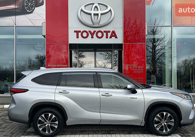 Серый Тойота Хайлендер, объемом двигателя 2.49 л и пробегом 98 тыс. км за 39905 $, фото 16 на Automoto.ua