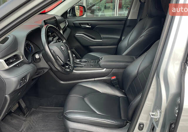 Серый Тойота Хайлендер, объемом двигателя 2.49 л и пробегом 98 тыс. км за 39905 $, фото 11 на Automoto.ua