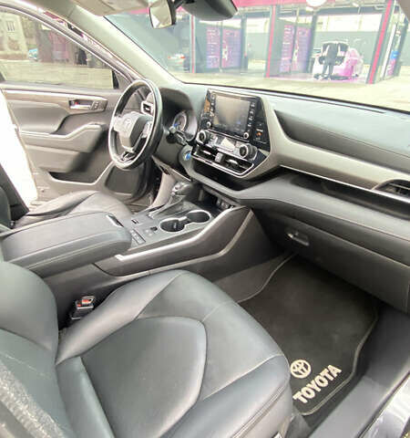 Серый Тойота Хайлендер, объемом двигателя 2.5 л и пробегом 59 тыс. км за 39600 $, фото 26 на Automoto.ua