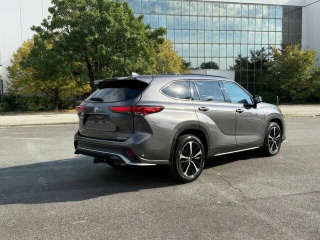 Тойота Хайлендер 2021 в Киеве на Automoto.ua Серый Тойота Хайлендер, объемом двигателя 3.5 л и пробегом 25 тыс. км за 15300 $, фото 6 на Automoto.ua