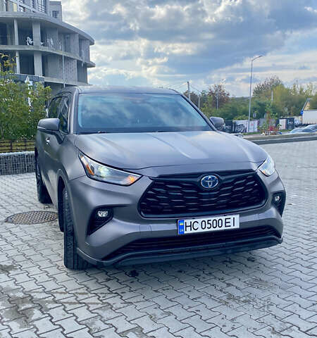 Серый Тойота Хайлендер, объемом двигателя 2.5 л и пробегом 59 тыс. км за 39600 $, фото 1 на Automoto.ua