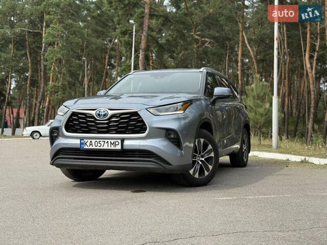 Тойота Хайлендер 2021 в Киеве на Automoto.ua Серый Тойота Хайлендер, объемом двигателя 2.49 л и пробегом 155 тыс. км за 39900 $, фото 50 на Automoto.ua