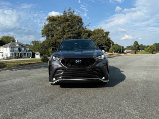 Тойота Хайлендер 2021 в Киеве на Automoto.ua Серый Тойота Хайлендер, объемом двигателя 3.5 л и пробегом 25 тыс. км за 15300 $, фото 1 на Automoto.ua