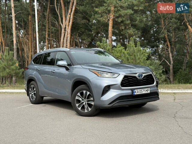 Тойота Хайлендер 2021 в Киеве на Automoto.ua Серый Тойота Хайлендер, объемом двигателя 2.49 л и пробегом 155 тыс. км за 39900 $, фото 43 на Automoto.ua