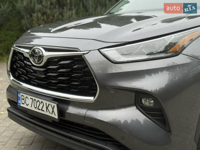 Сірий Тойота Хайлендер, об'ємом двигуна 3.46 л та пробігом 23 тис. км за 40789 $, фото 8 на Automoto.ua