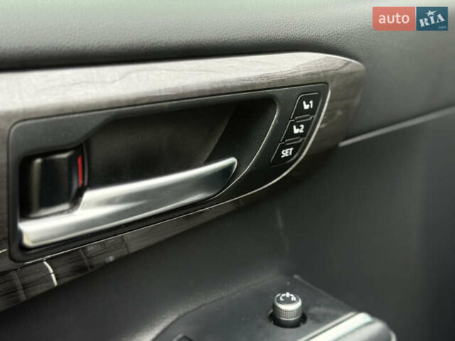 Сірий Тойота Хайлендер, об'ємом двигуна 3.46 л та пробігом 23 тис. км за 40789 $, фото 14 на Automoto.ua