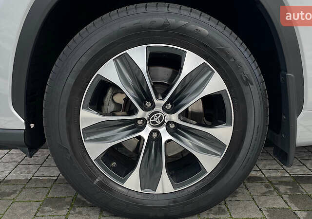 Серый Тойота Хайлендер, объемом двигателя 2.49 л и пробегом 98 тыс. км за 39905 $, фото 15 на Automoto.ua