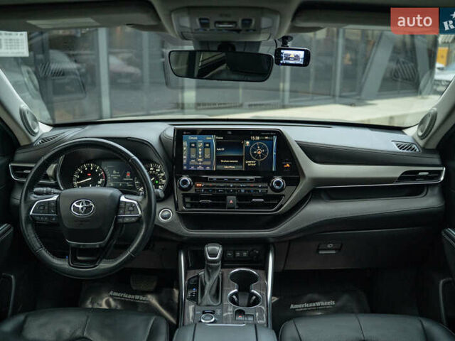 Сірий Тойота Хайлендер, об'ємом двигуна 3.46 л та пробігом 26 тис. км за 43900 $, фото 25 на Automoto.ua