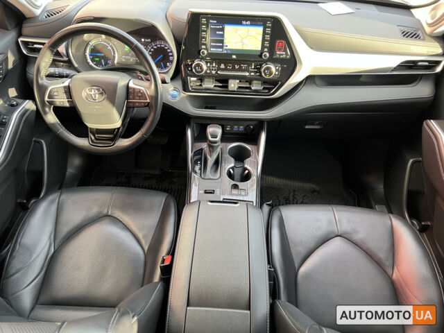 Сірий Тойота Хайлендер, об'ємом двигуна 2.5 л та пробігом 39 тис. км за 56148 $, фото 11 на Automoto.ua