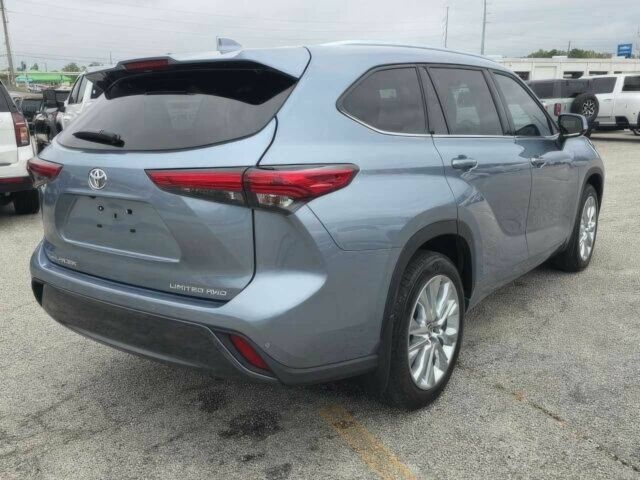 Серый Тойота Хайлендер, объемом двигателя 3.5 л и пробегом 21 тыс. км за 24000 $, фото 7 на Automoto.ua