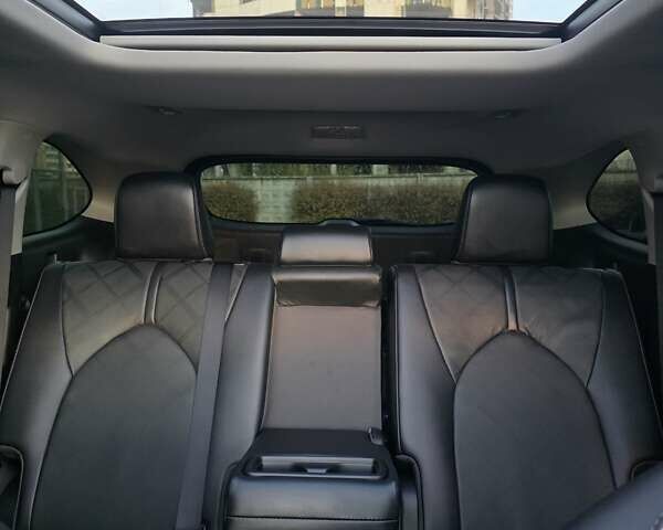 Серый Тойота Хайлендер, объемом двигателя 3.46 л и пробегом 13 тыс. км за 53500 $, фото 26 на Automoto.ua