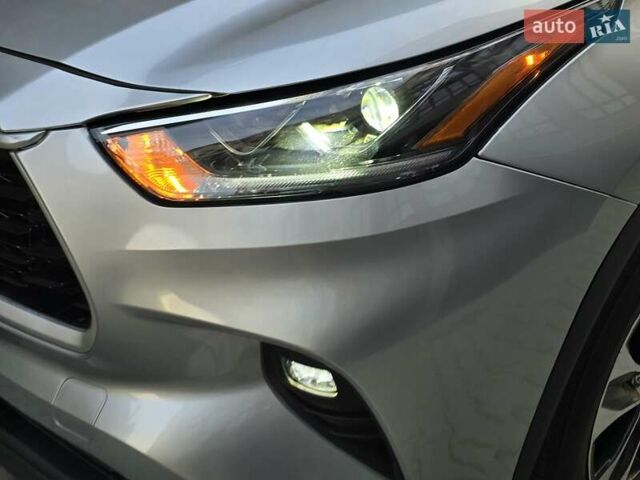 Серый Тойота Хайлендер, объемом двигателя 2.49 л и пробегом 30 тыс. км за 36999 $, фото 14 на Automoto.ua