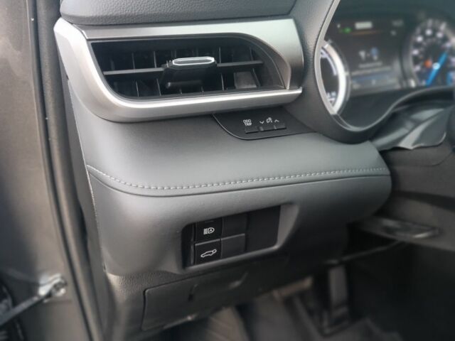 Серый Тойота Хайлендер, объемом двигателя 0 л и пробегом 80 тыс. км за 43000 $, фото 16 на Automoto.ua