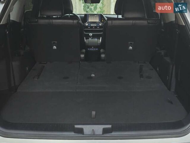 Серый Тойота Хайлендер, объемом двигателя 2.49 л и пробегом 30 тыс. км за 36999 $, фото 81 на Automoto.ua