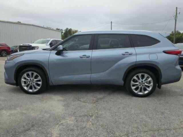 Серый Тойота Хайлендер, объемом двигателя 3.5 л и пробегом 21 тыс. км за 24000 $, фото 4 на Automoto.ua